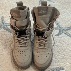 Nike Air SF AF1 in Gray Brand New Never Worn. DO NOT HAVE THE BOX!